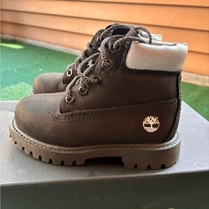 Timberland Black and Silver Kids Black Boots